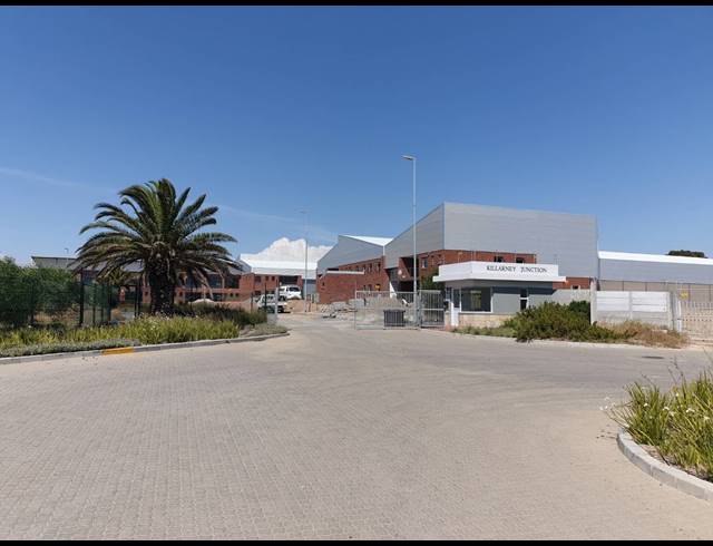 499M² WAREHOUSE FOR SALE IN KILLARNEY GARDENS